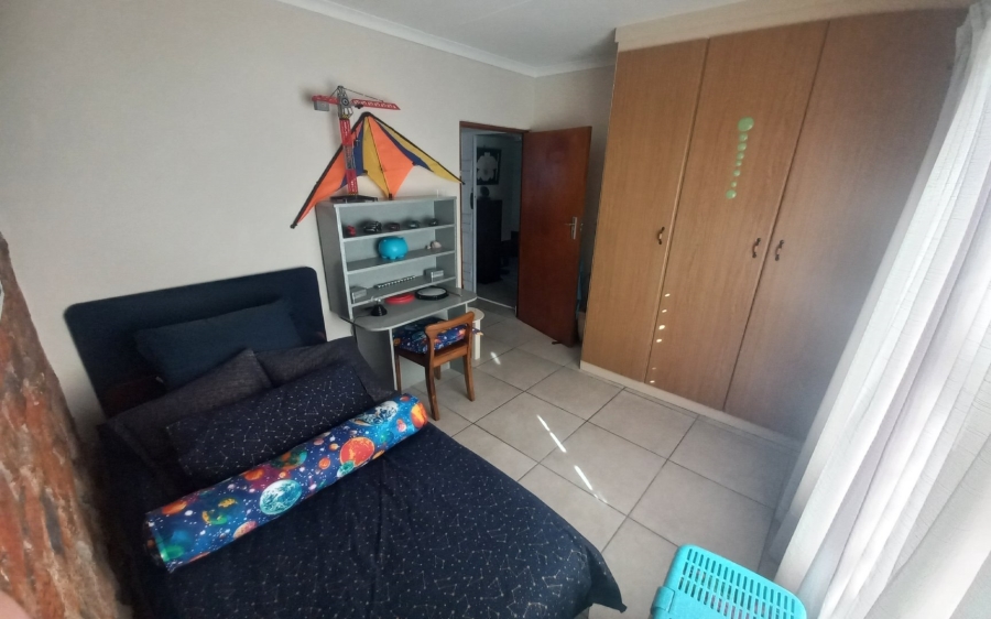 5 Bedroom Property for Sale in Dana Bay Western Cape